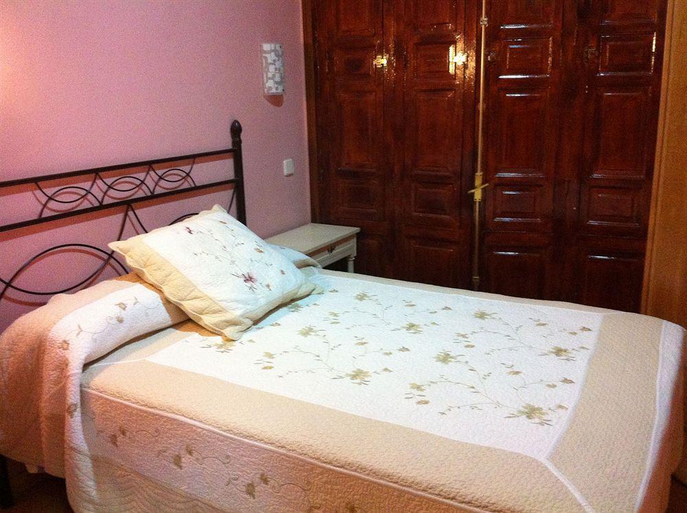Hostal Nersan2 Мадрид Экстерьер фото